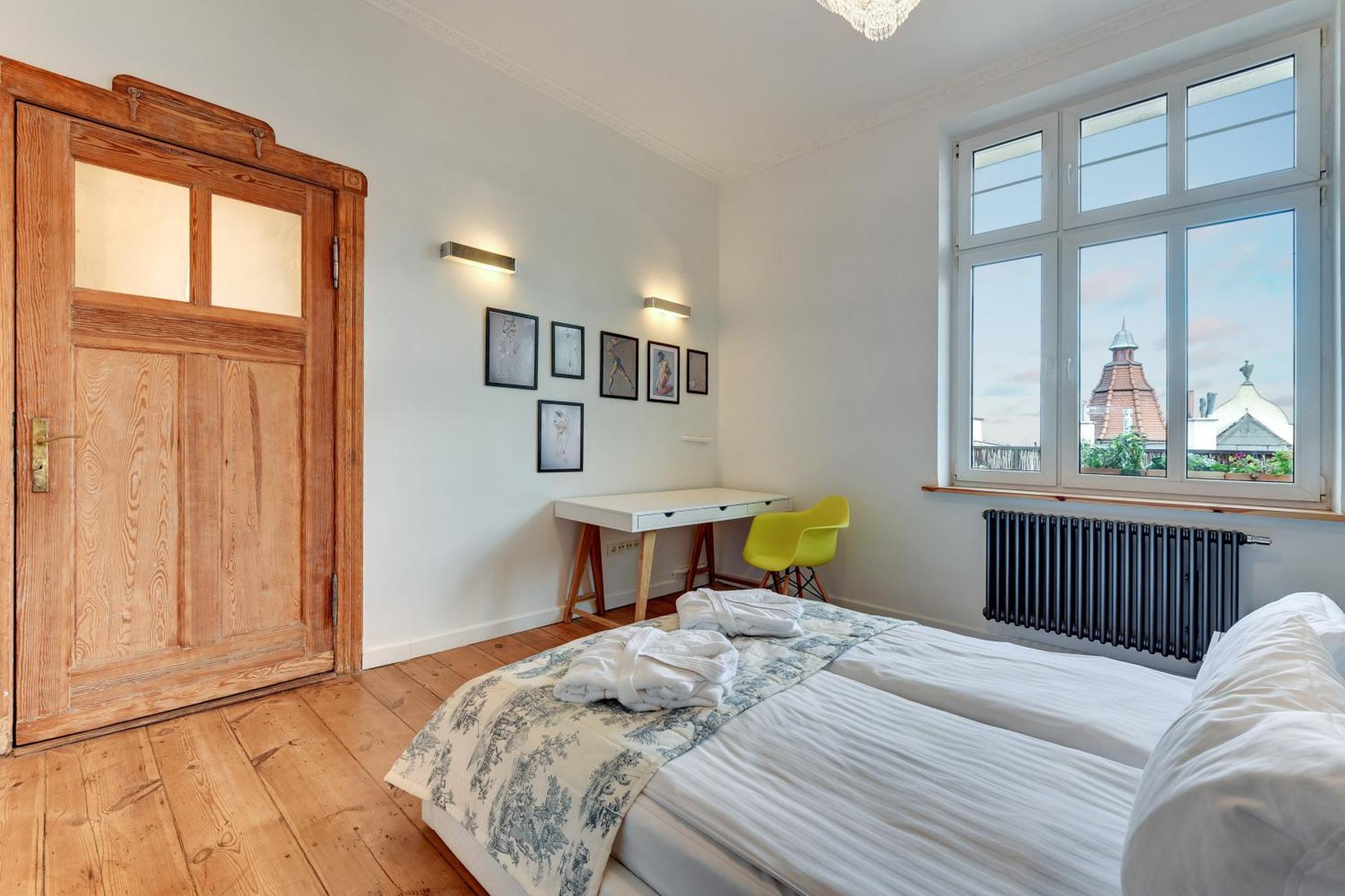 Lion Apartments - Family Stay Сопот Экстерьер фото